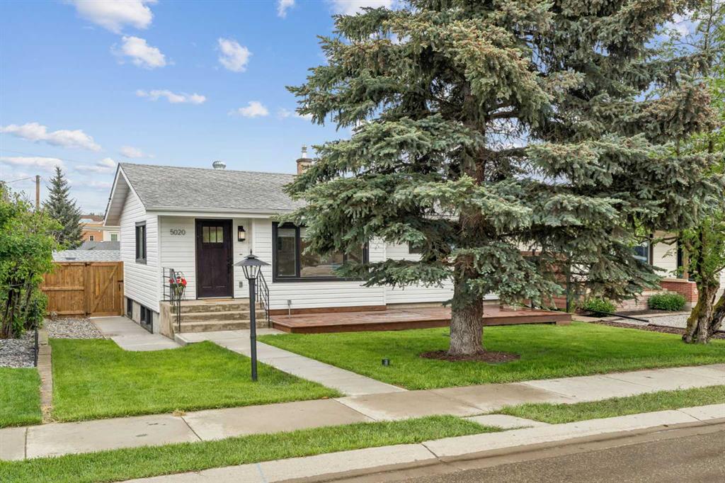 Picture of 5020 47A Avenue , Sylvan Lake Real Estate Listing