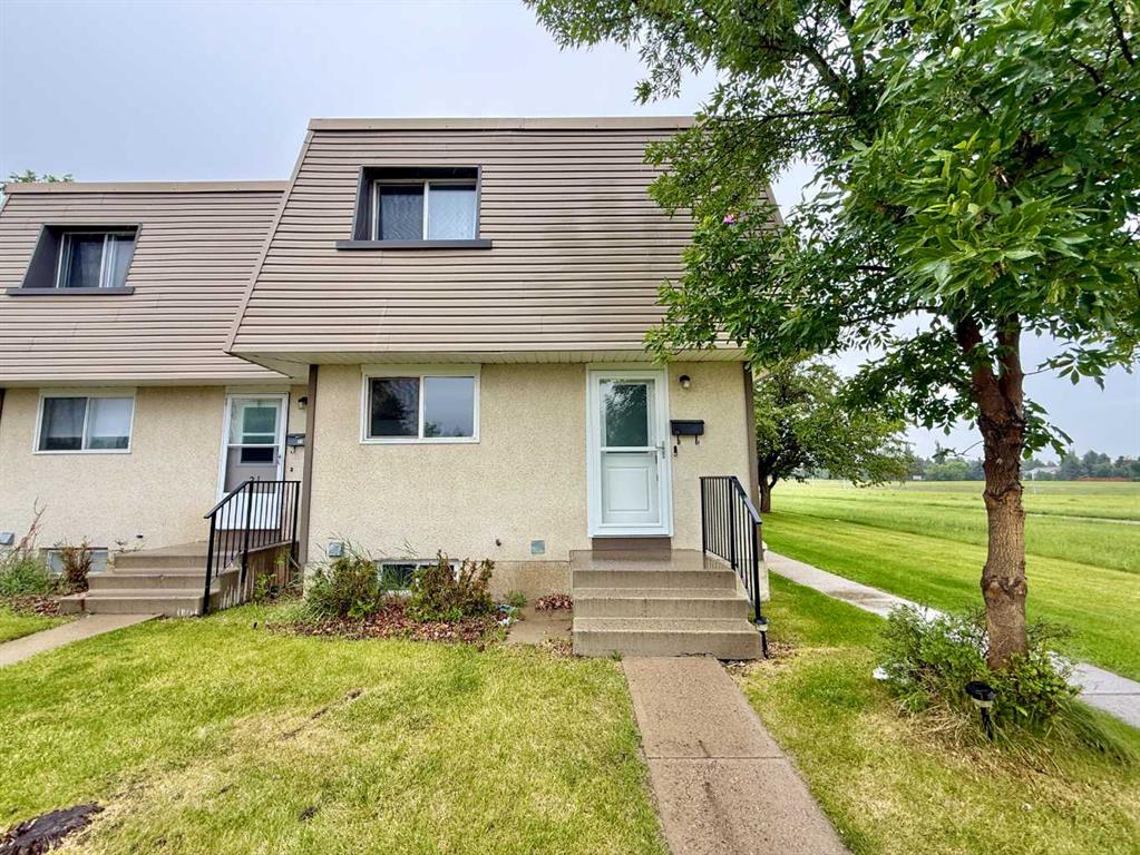 Picture of 20, 115 Lafayette Boulevard W, Lethbridge Real Estate Listing