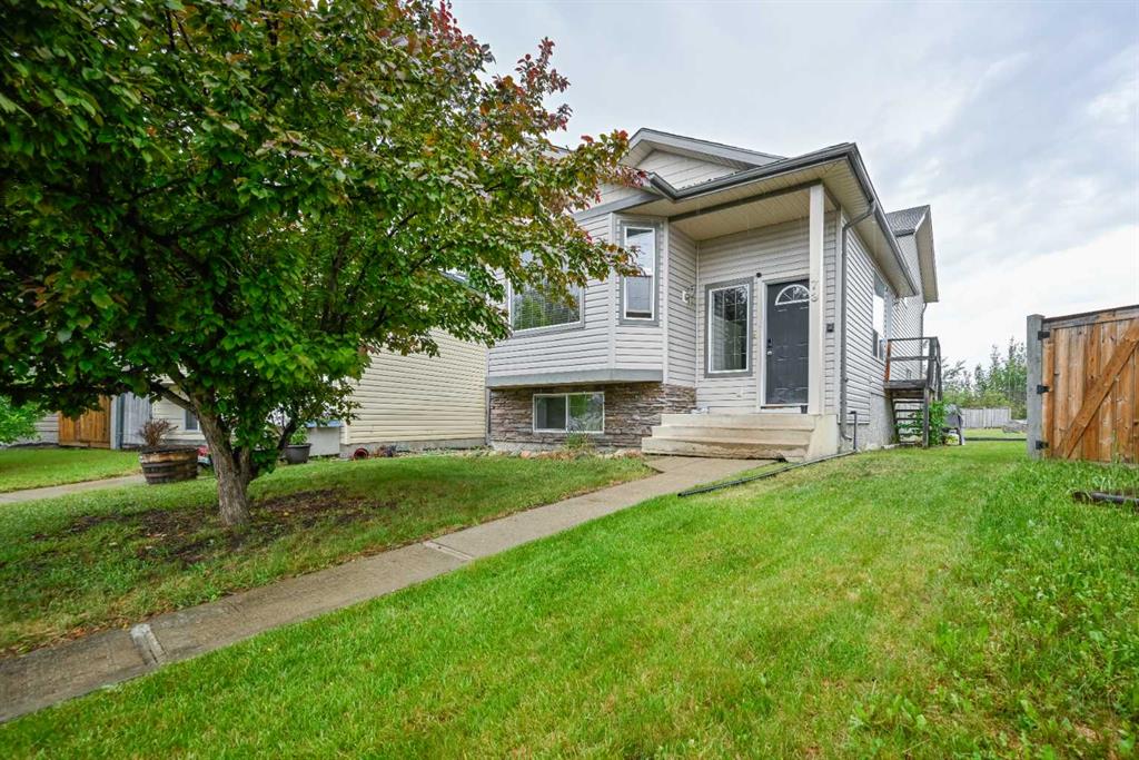 Picture of 73 Pinnacle Avenue , Grande Prairie Real Estate Listing