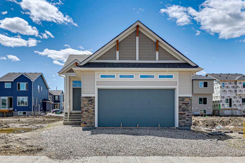 Picture of 31 Hotchkiss Avenue SE, Calgary Real Estate Listing