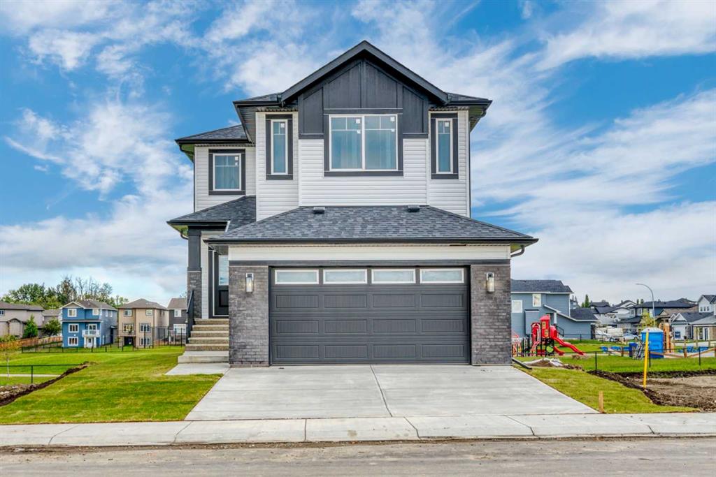 Picture of 112 Lakewood Crescent , Strathmore Real Estate Listing