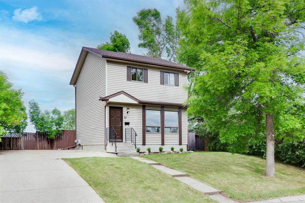 Picture of 32 Castleglen Way NE, Calgary Real Estate Listing
