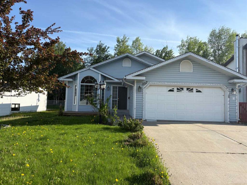 Picture of 307 8 Avenue , Fox Creek Real Estate Listing