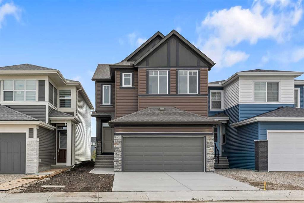 Picture of 138 Corner Glen Square NE, Calgary Real Estate Listing