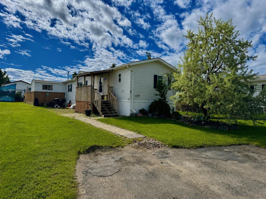 Picture of 12201 98 Street , Grande Prairie Real Estate Listing