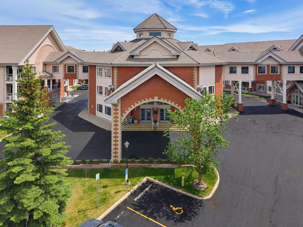 Picture of 233, 223 Tuscany Springs Boulevard NW, Calgary Real Estate Listing