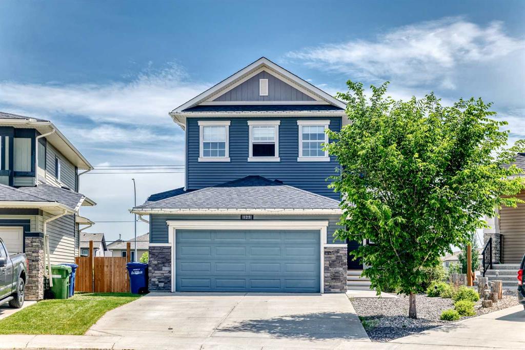 Picture of 125 Bayside Loop SW, Airdrie Real Estate Listing