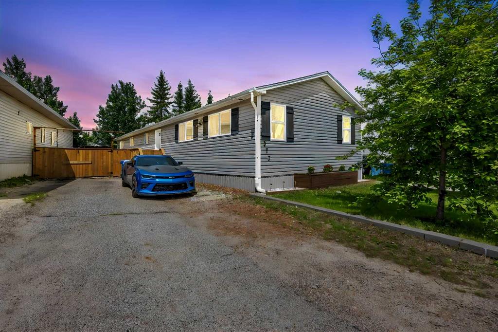Picture of 273 Grey Crescent , Fort McMurray Real Estate Listing