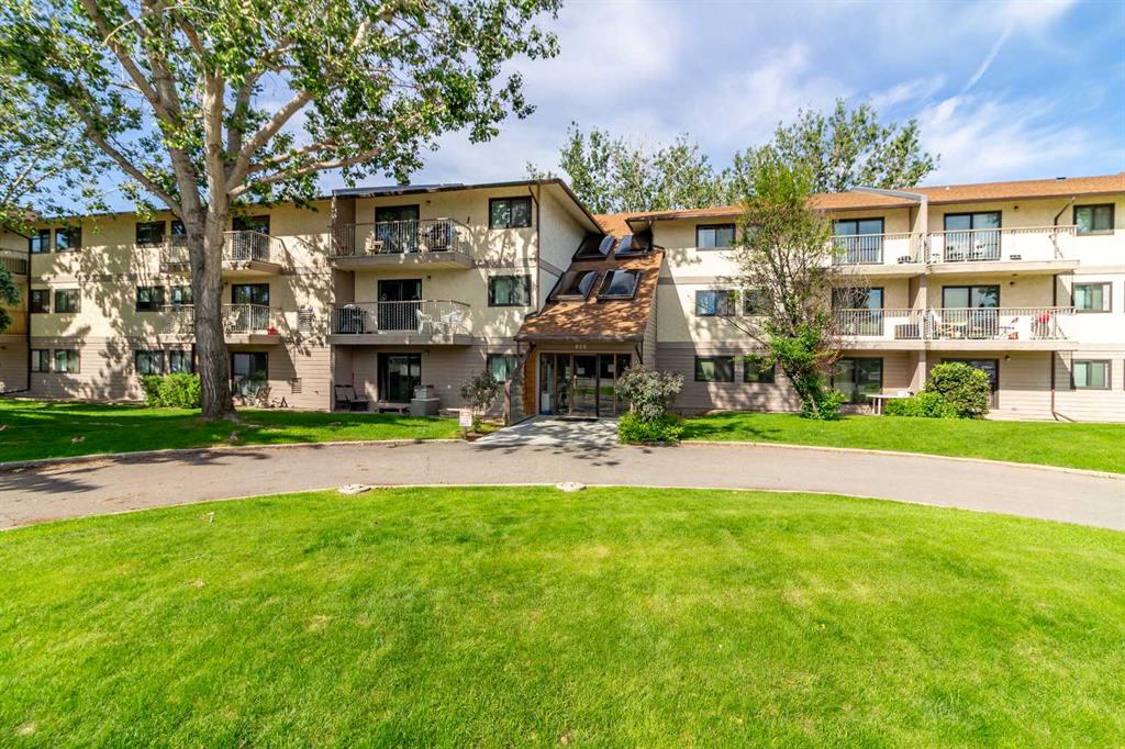 Picture of 209, 855 Columbia Blvd W  , Lethbridge Real Estate Listing