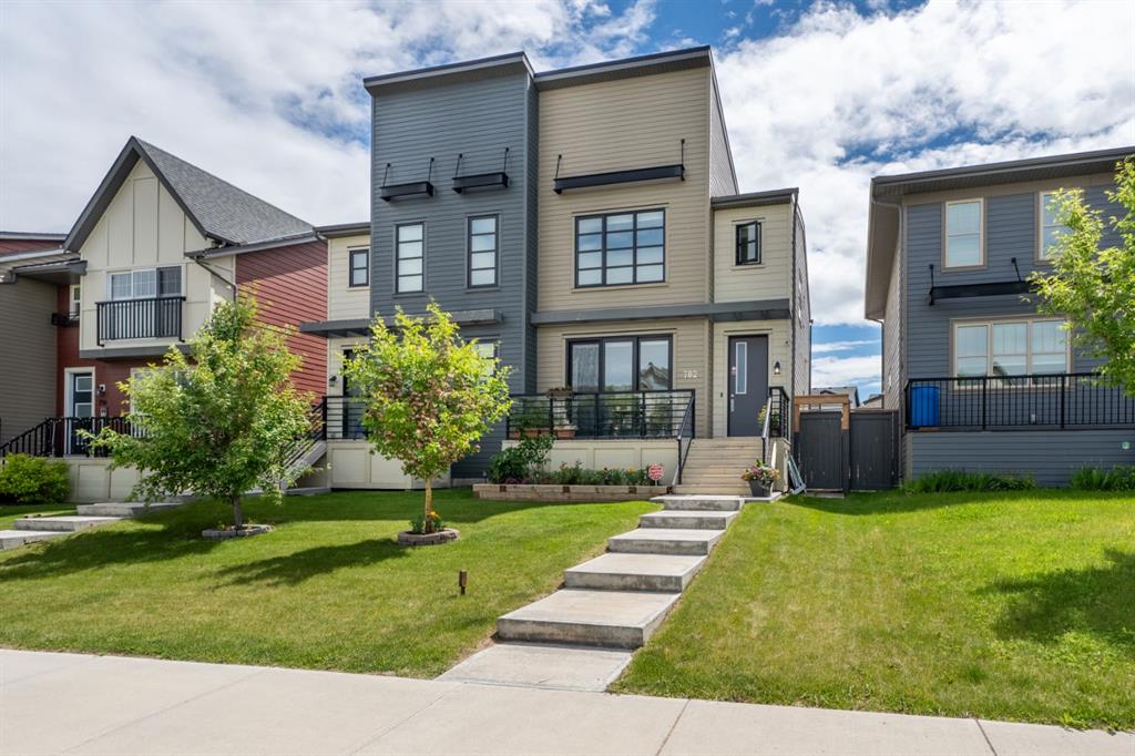 Picture of 782 Walden Drive SE, Calgary Real Estate Listing