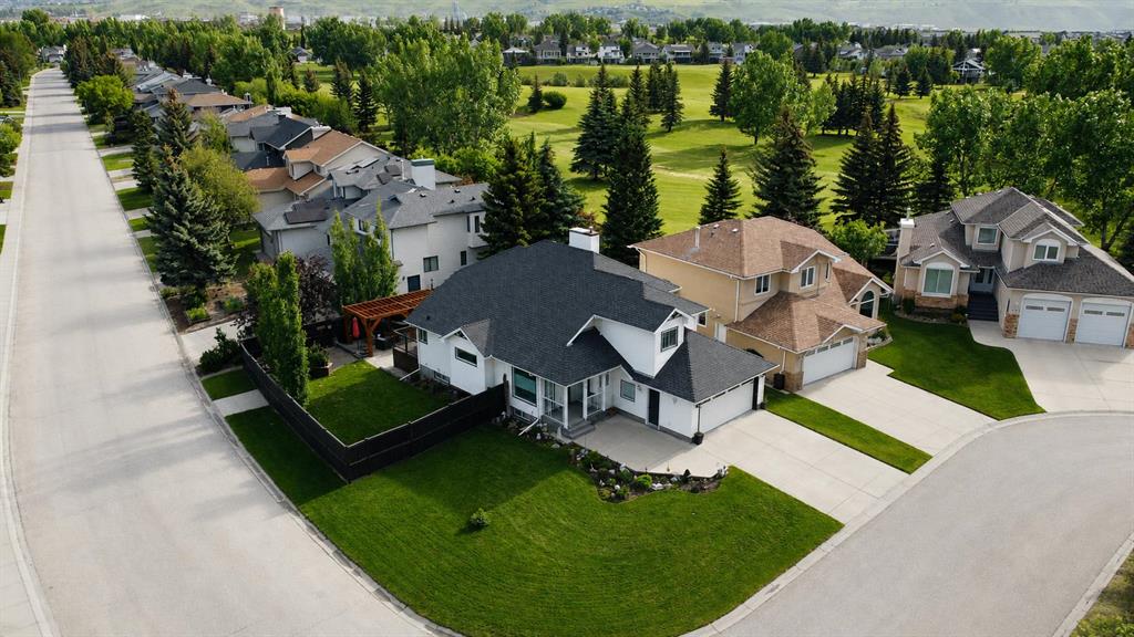 Picture of 201 Riverview Green , Cochrane Real Estate Listing