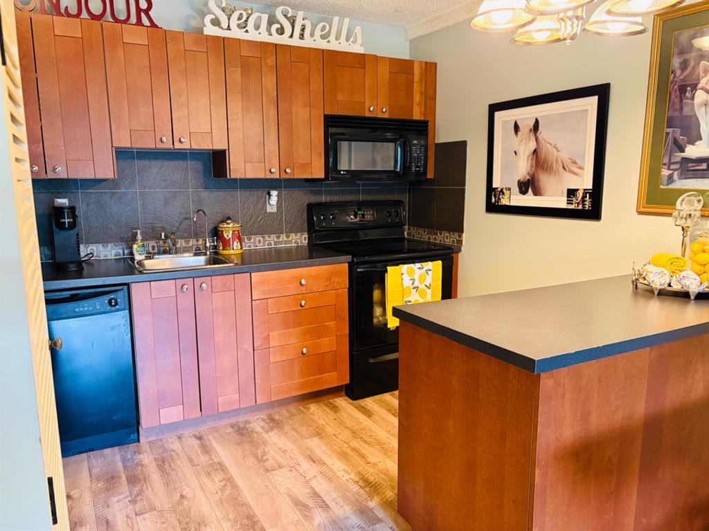 Picture of 201, 2010 11 Avenue SW, Calgary Real Estate Listing