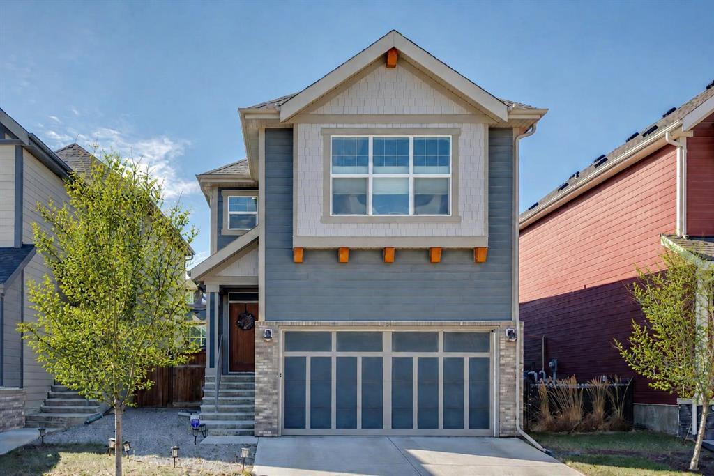 Picture of 293 Masters Avenue SE, Calgary Real Estate Listing