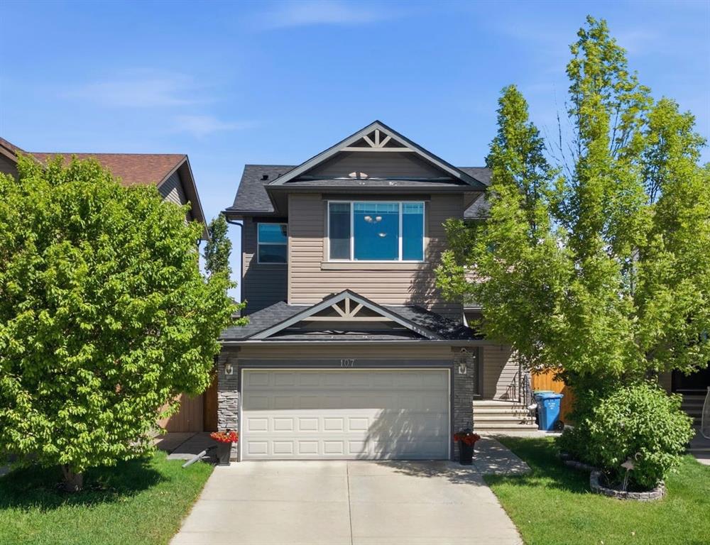 Picture of 107 Everoak Green SW, Calgary Real Estate Listing