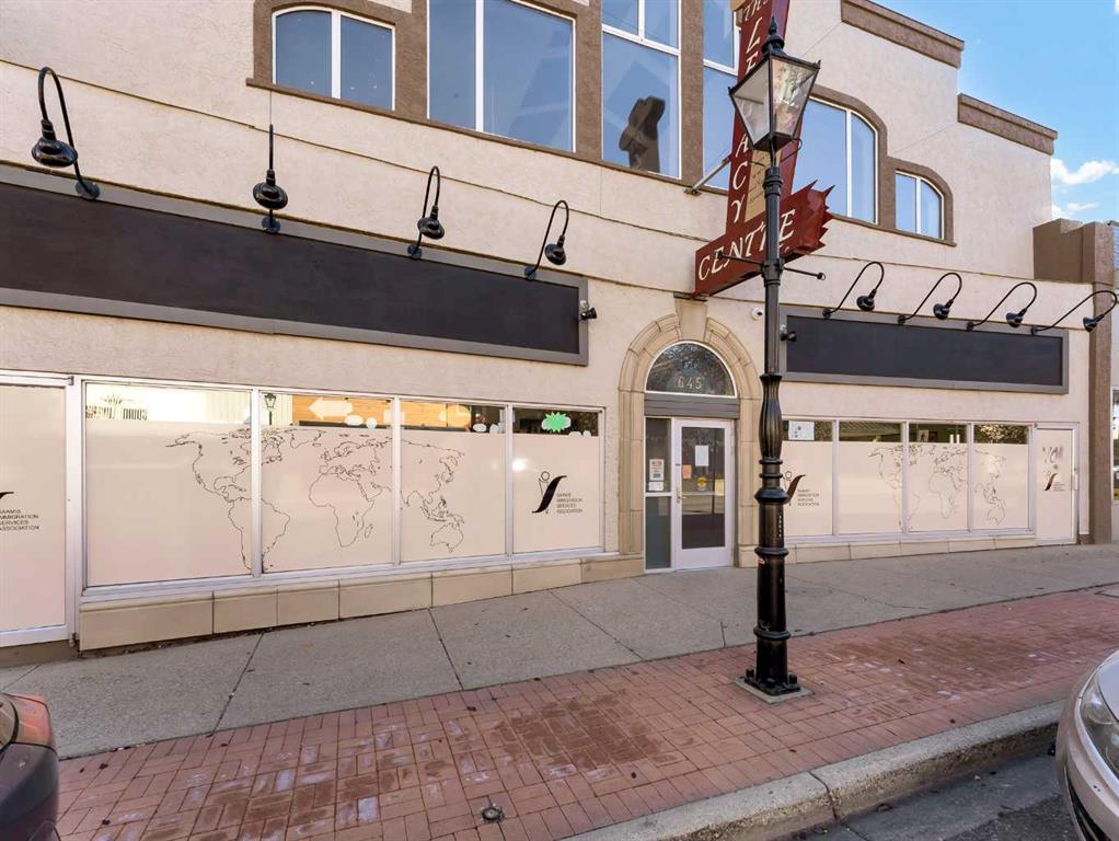Picture of 645 3 Street SE, Medicine Hat Real Estate Listing