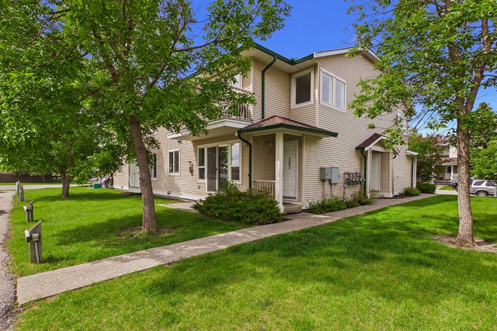 Picture of 103, 616 19 Street SE, High River Real Estate Listing