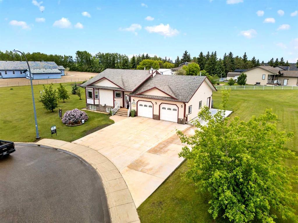 Picture of 9506 106A  , La Crete Real Estate Listing