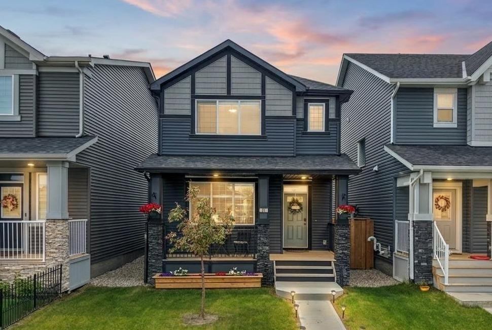 Picture of 37 Legacy Glen Point SE, Calgary Real Estate Listing