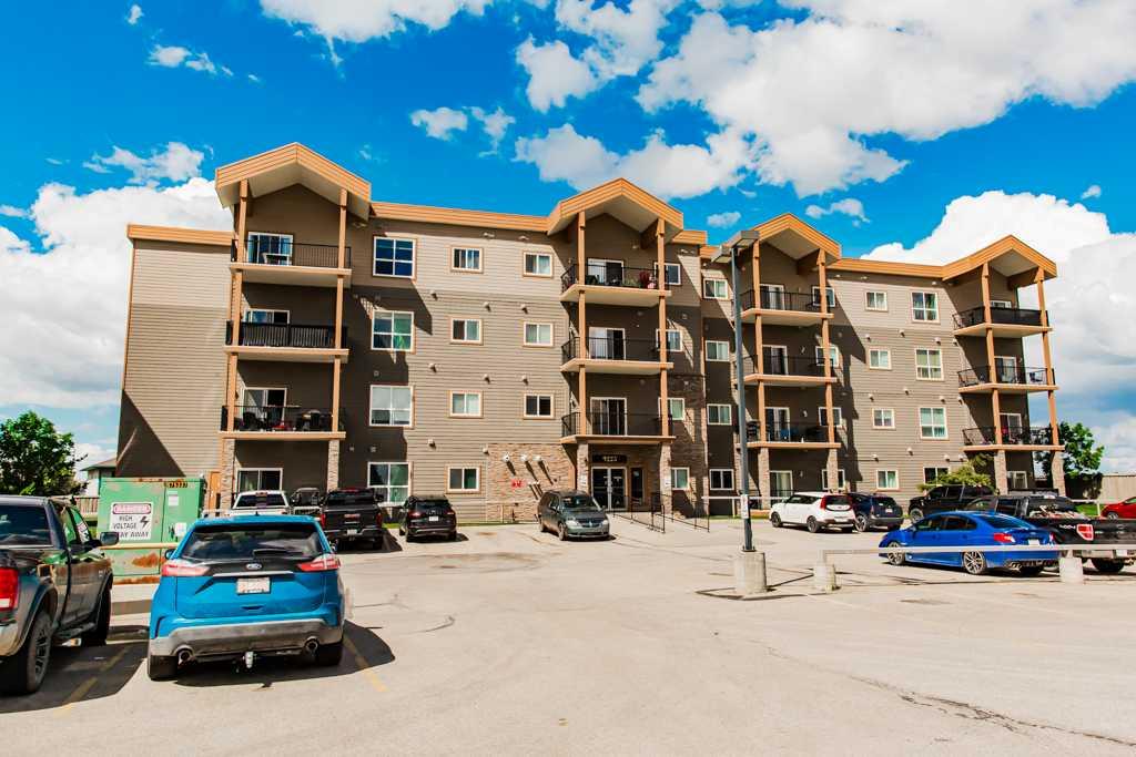 Picture of 404, 9225 Lakeland Drive , Grande Prairie Real Estate Listing
