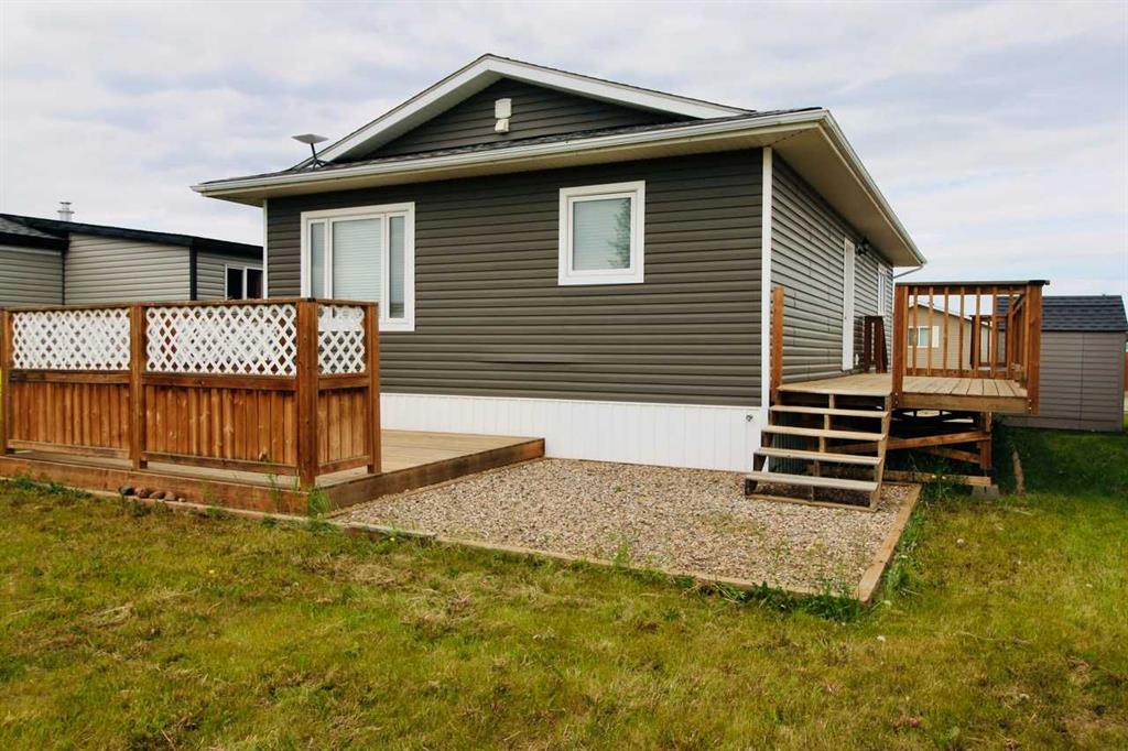 Picture of 80 Deerglen  , High Level Real Estate Listing