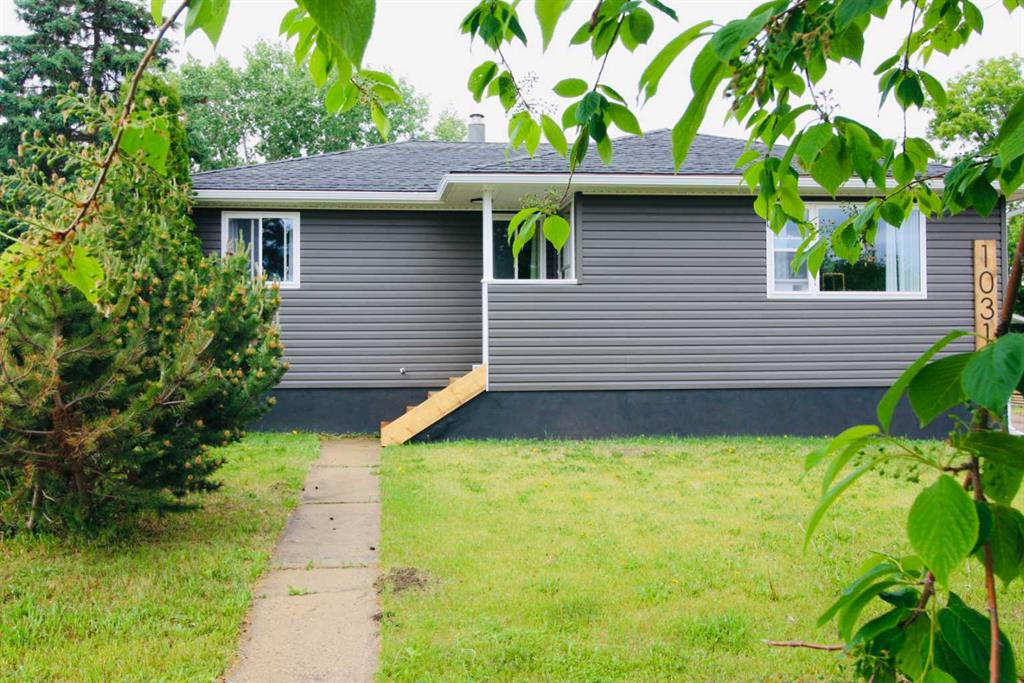 Picture of 10314 100 Street , High Level Real Estate Listing