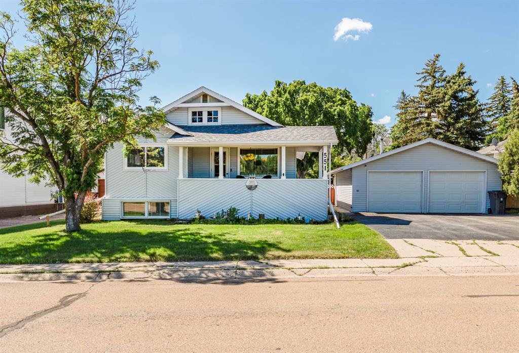 Picture of 551 Riverside Drive W, Drumheller Real Estate Listing