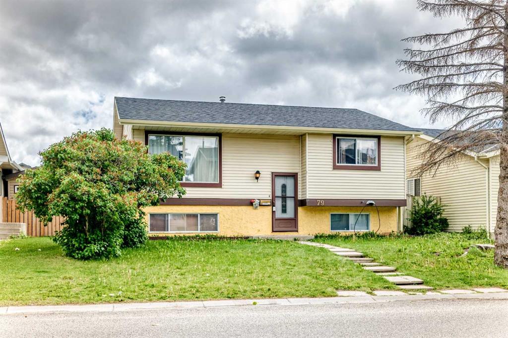 Picture of 79 Castledale Way NE, Calgary Real Estate Listing