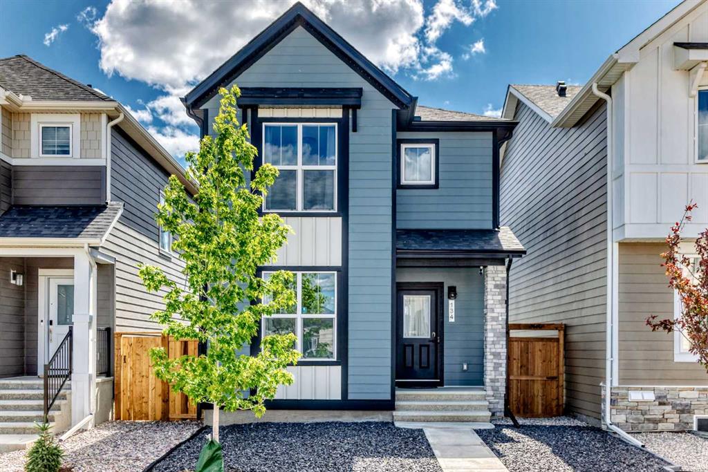 Picture of 134 Versant View SW, Calgary Real Estate Listing