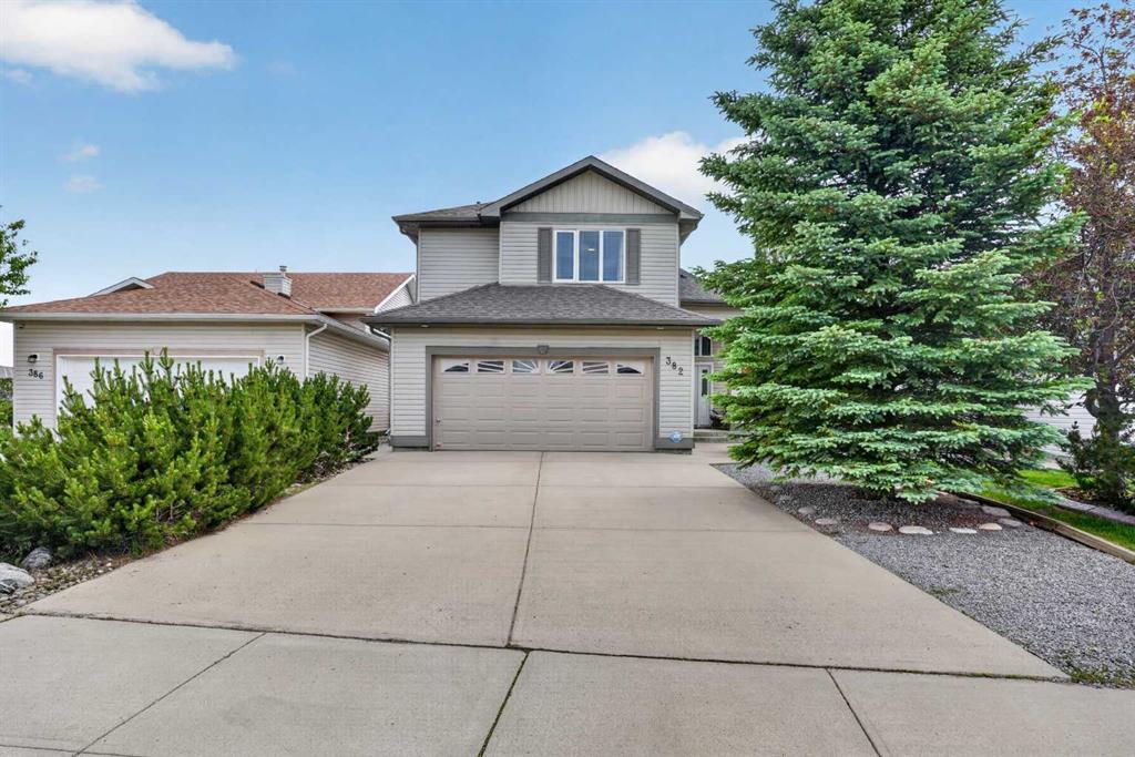 Picture of 382 Heritage Boulevard W, Lethbridge Real Estate Listing