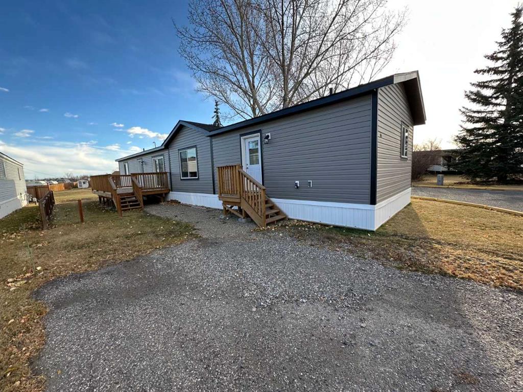Picture of 24 Homestead Way SE, High River Real Estate Listing
