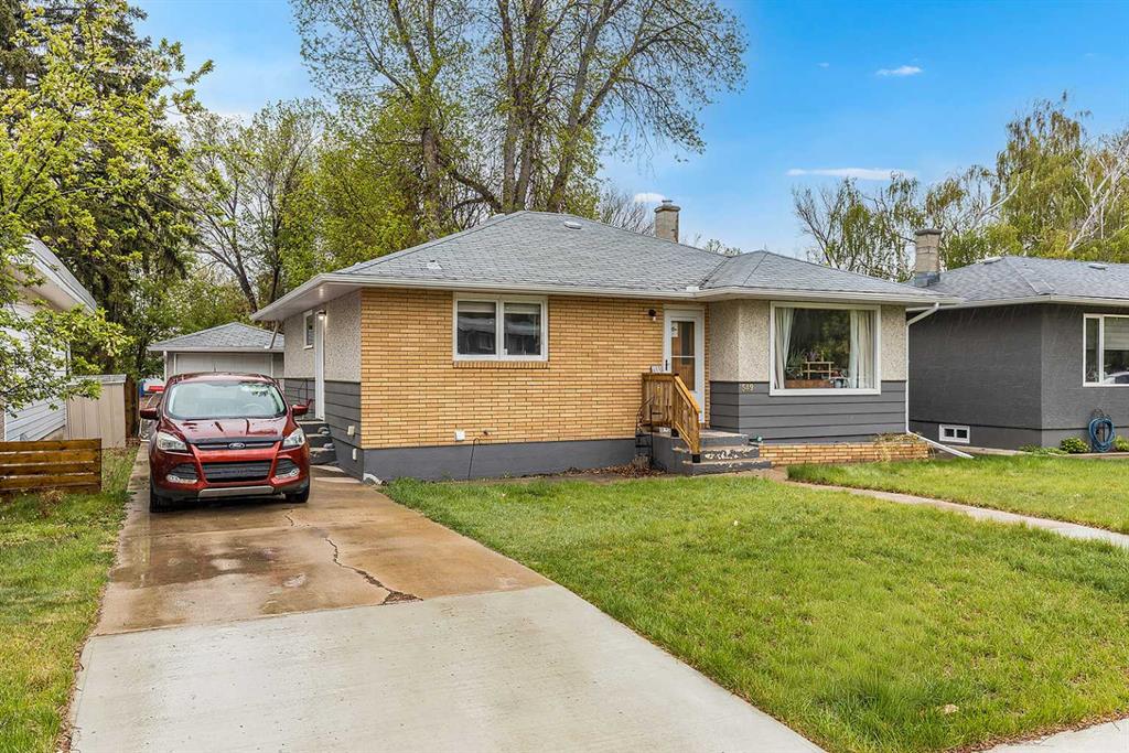 Picture of 549 2 Street NW, Medicine Hat Real Estate Listing