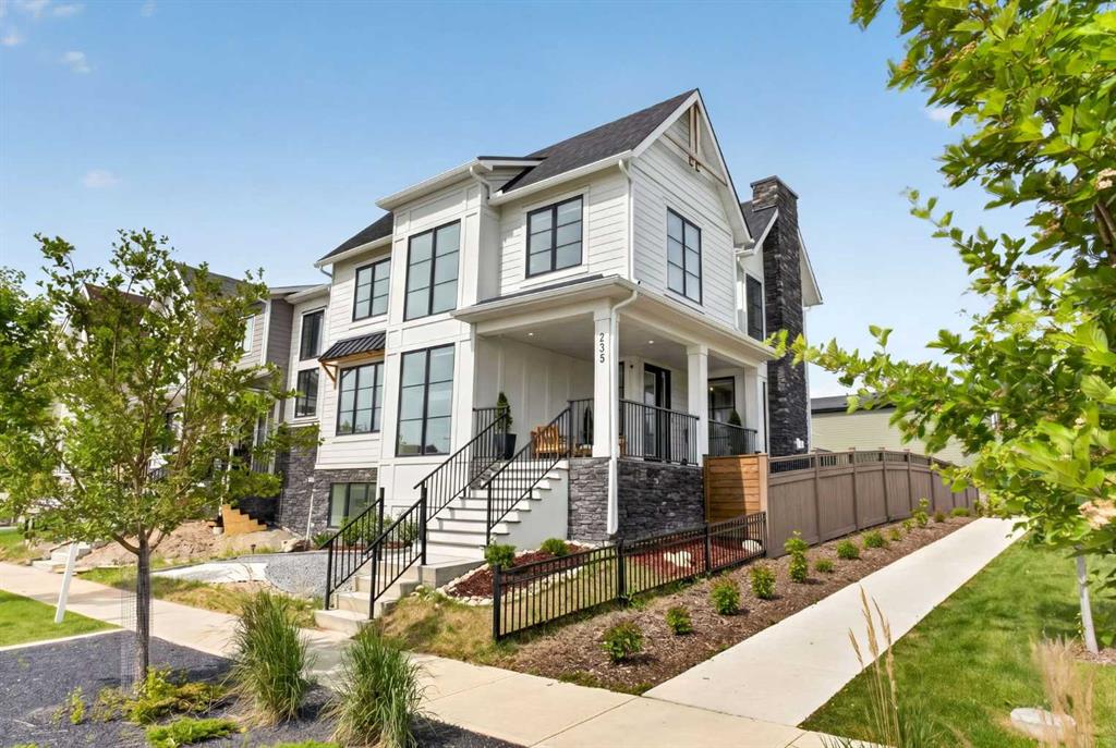 Picture of 235 Treeline View SW, Calgary Real Estate Listing