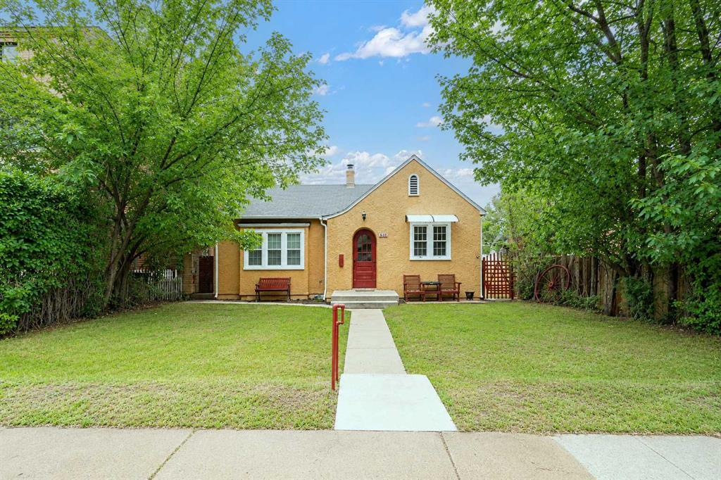 Picture of 260 2 Street SE, Medicine Hat Real Estate Listing