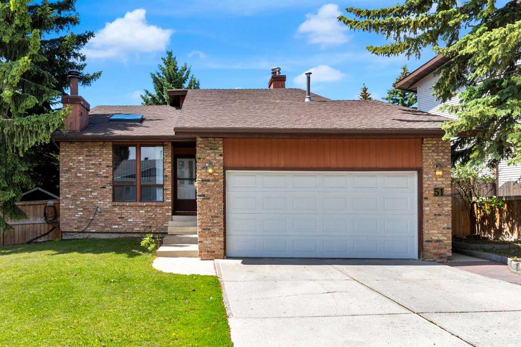 Picture of 51 Ranchridge Drive NW, Calgary Real Estate Listing