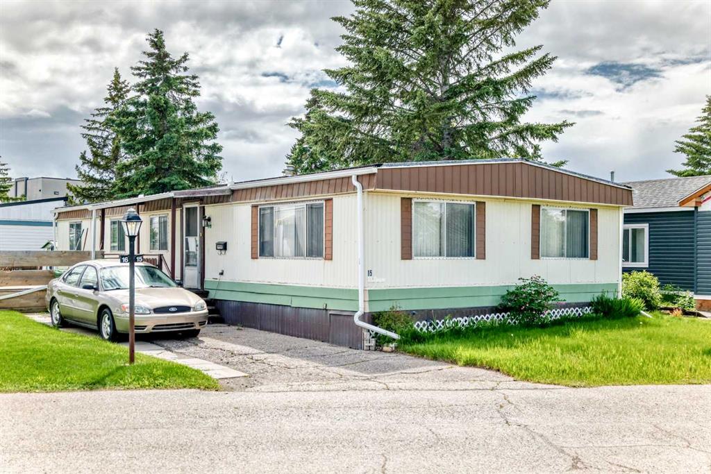 Picture of 15, 3223 83 Street NW, Calgary Real Estate Listing
