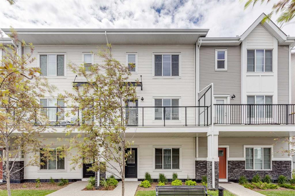 Picture of 316, 669 Savanna Boulevard , Calgary Real Estate Listing