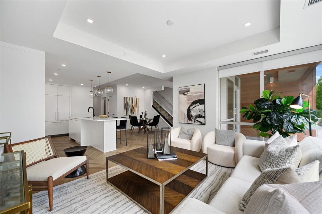 Picture of 114, 8505 Broadcast Avenue SW, Calgary Real Estate Listing