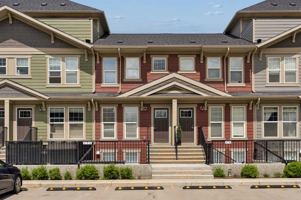 Picture of 469 Cranbrook Square SE, Calgary Real Estate Listing