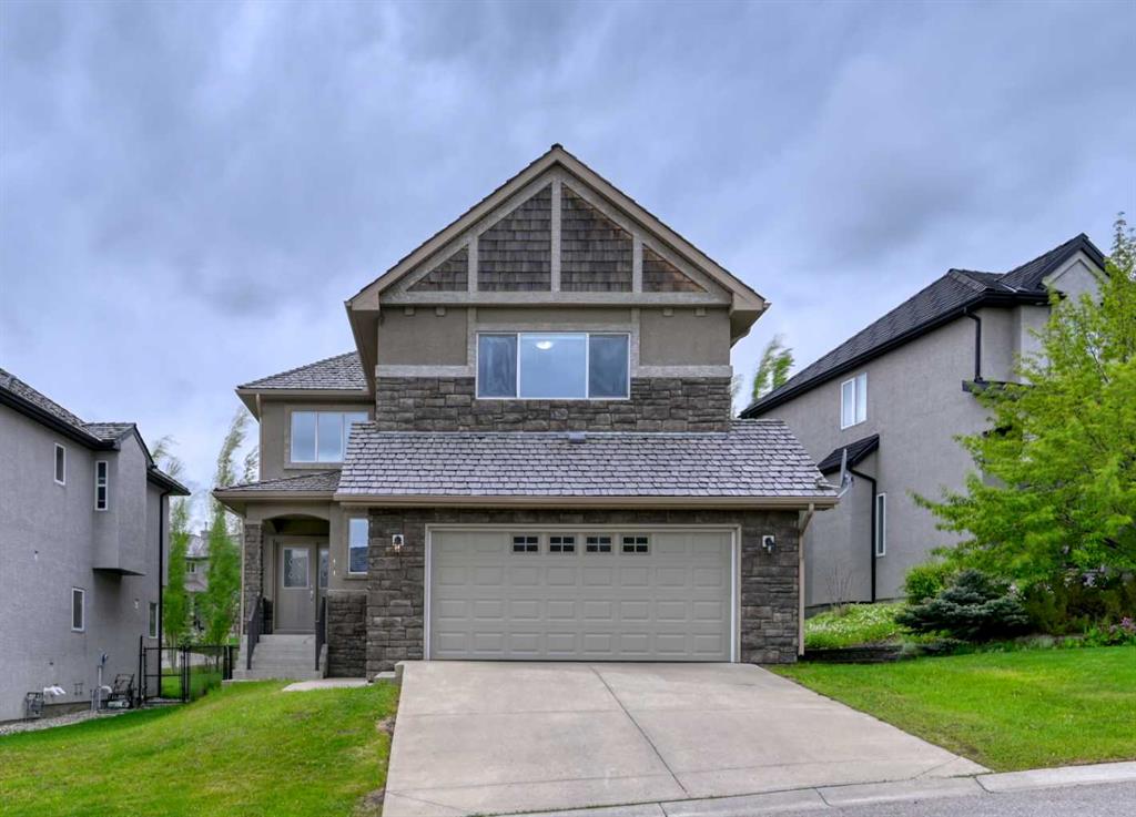 Picture of 141 Royal Ridge Mount NW, Calgary Real Estate Listing