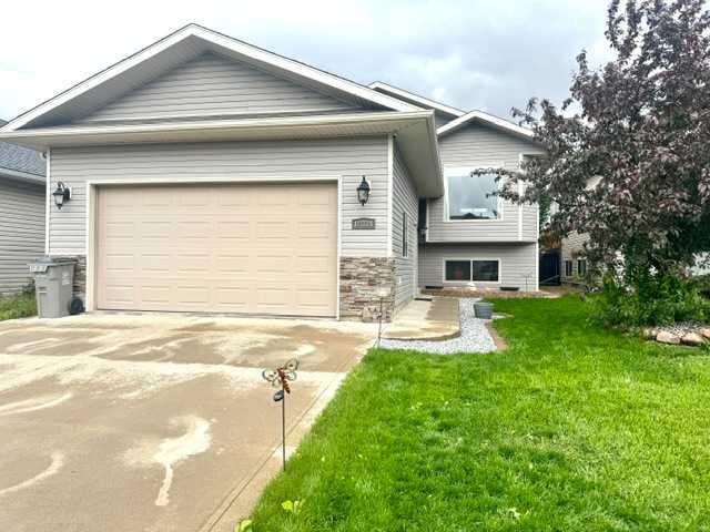 Picture of 10334 123 Avenue , Grande Prairie Real Estate Listing