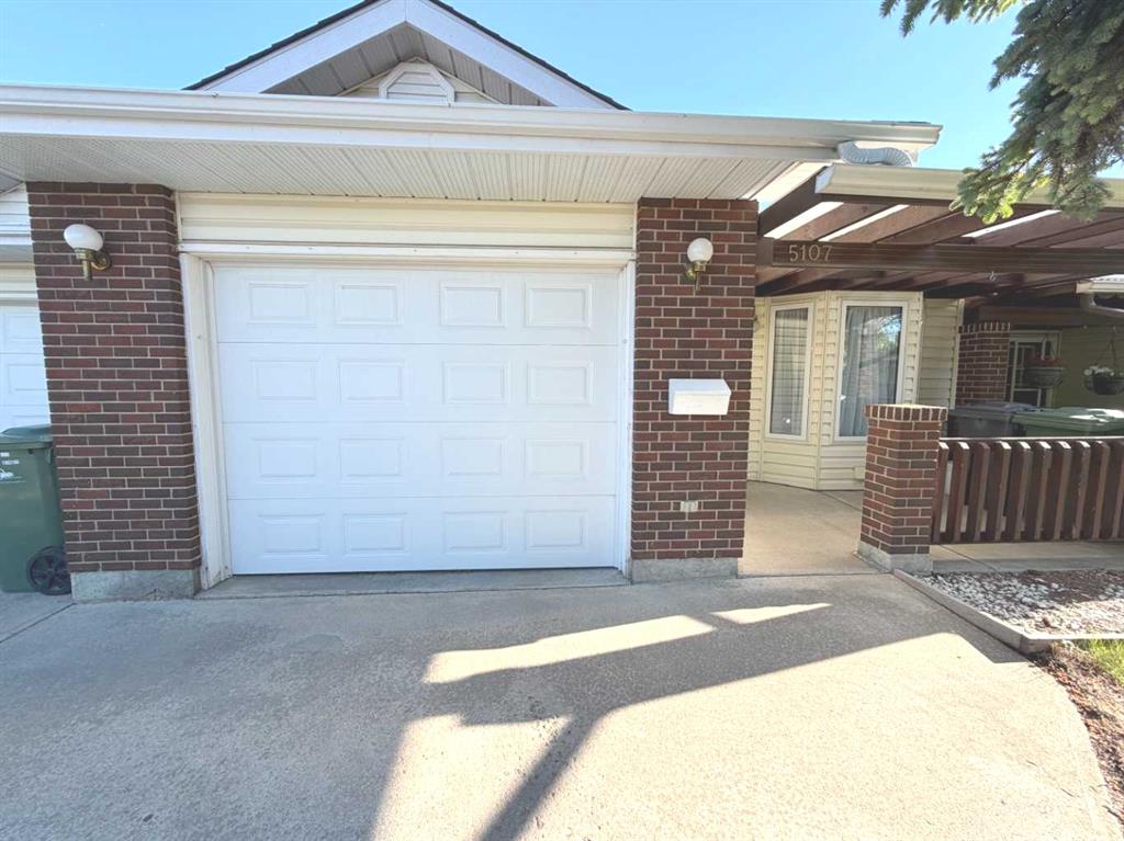 Picture of 5107 46 Avenue , Ponoka Real Estate Listing