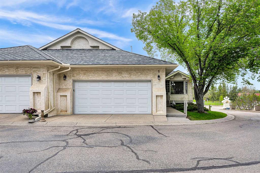 Picture of 8 Edgepark Villas NW, Calgary Real Estate Listing