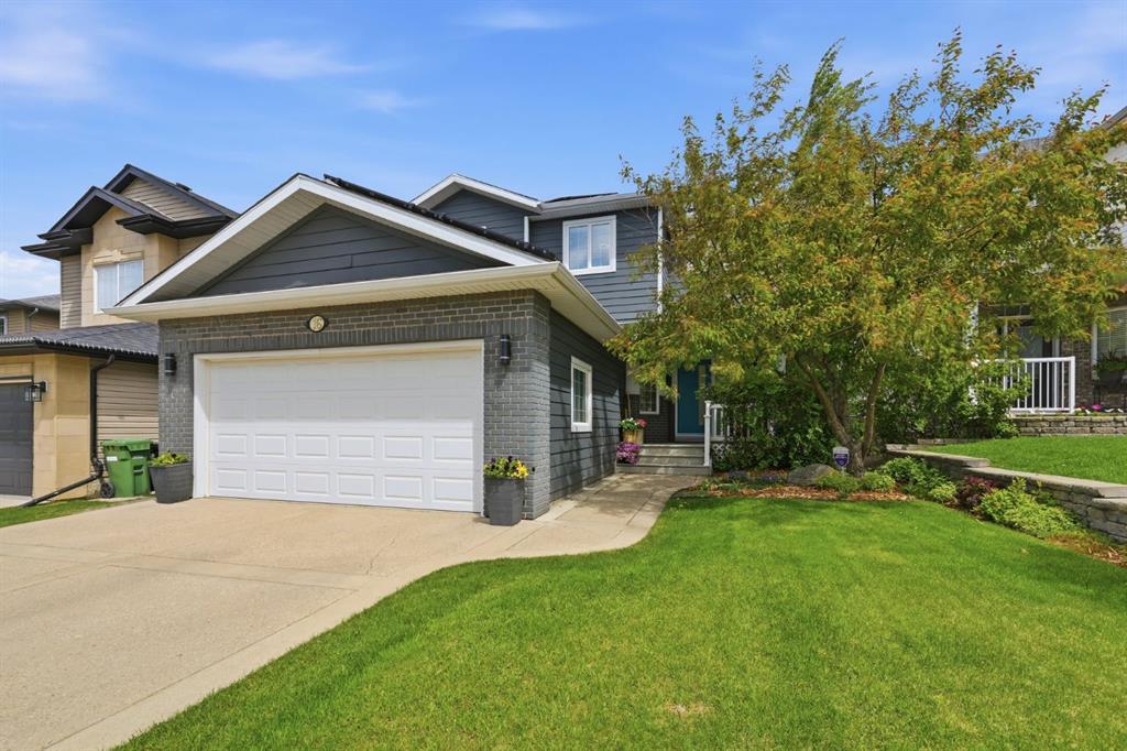 Picture of 16 Coopers Heights SW, Airdrie Real Estate Listing