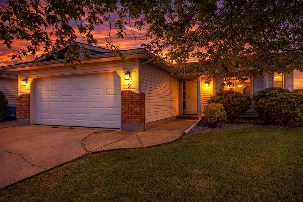 Picture of 32 Dawson Street , Red Deer Real Estate Listing