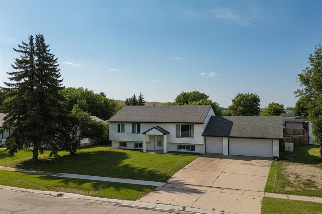 Picture of 55 Centennial Drive , Fort McMurray Real Estate Listing