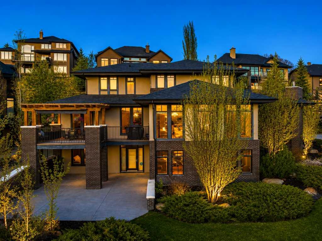 Picture of 16 Spring Valley Way SW, Calgary Real Estate Listing