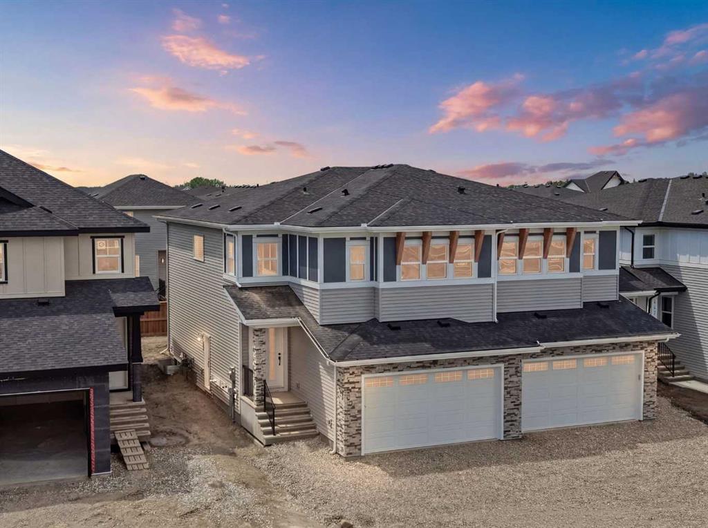 Picture of 439 Kinniburgh Loop , Chestermere Real Estate Listing