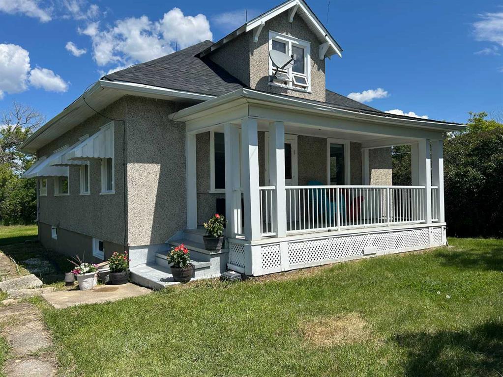 Picture of 350077 Range Road 250  , Rural Kneehill County Real Estate Listing