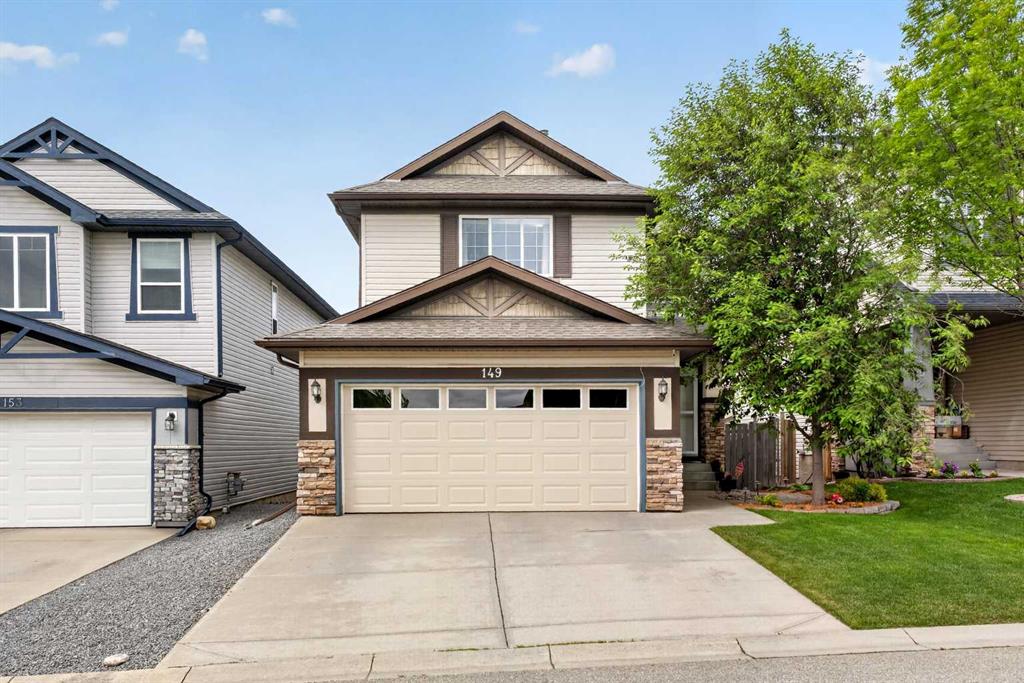 Picture of 149 Royal Birch Bay NW, Calgary Real Estate Listing