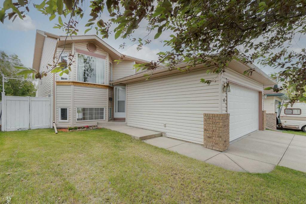 Picture of 4 Big Springs Hill SE, Airdrie Real Estate Listing